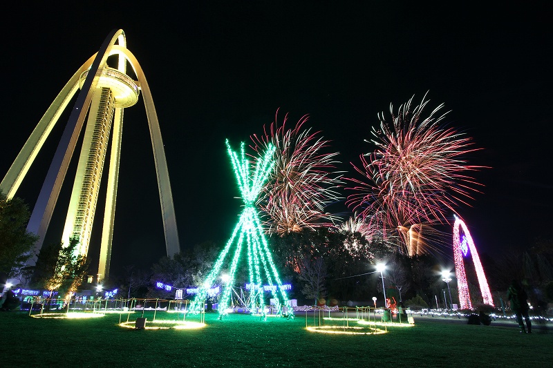 国営木曽三川公園138タワーパークのイルミネーション情報 138タワーパーク ツインアーチのメリークリスマス19 イルミネーション情報19 ウェザーニュース